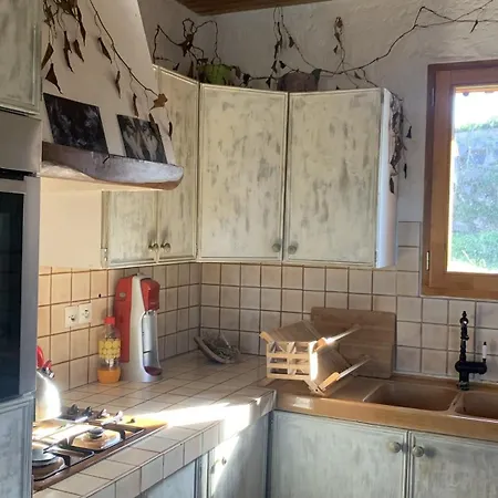 Maison Insolite De Mi-montagne *