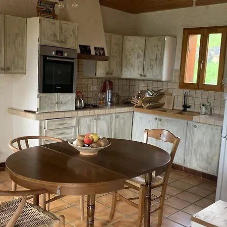 Maison Insolite De Mi-montagne Pebrac