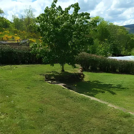 Maison Insolite De Mi-montagne Pebrac