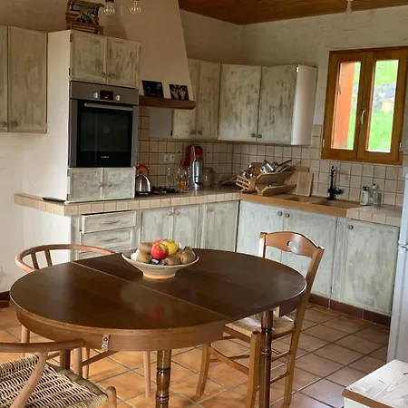 Maison Insolite De Mi-montagne Holiday home