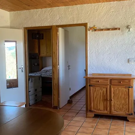 Maison Insolite De Mi-montagne *