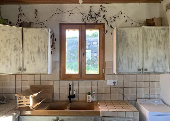 Maison Insolite De Mi-montagne *