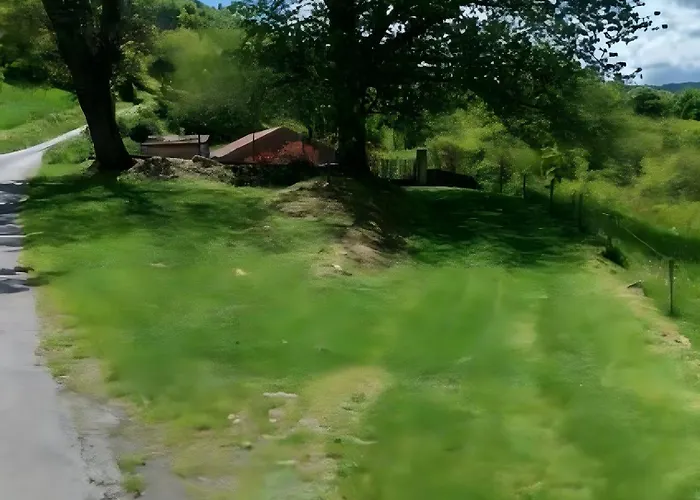 Maison Insolite De Mi-montagne * Pebrac